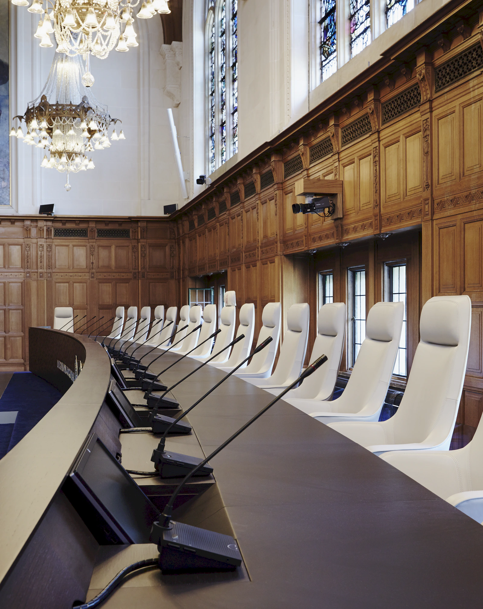 Maatwerk interieur Vredespaleis Den Haag door Smeulders Interieurgroep