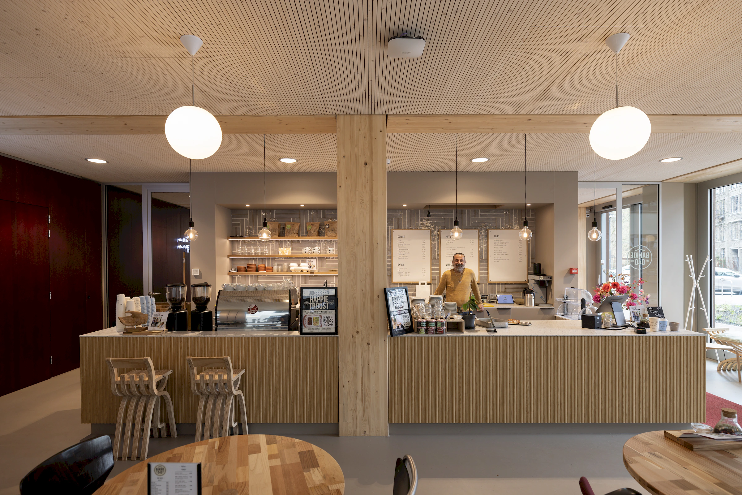 Maatwerk interieur Matchbox Eindhoven door Smeulders Interieurgroep