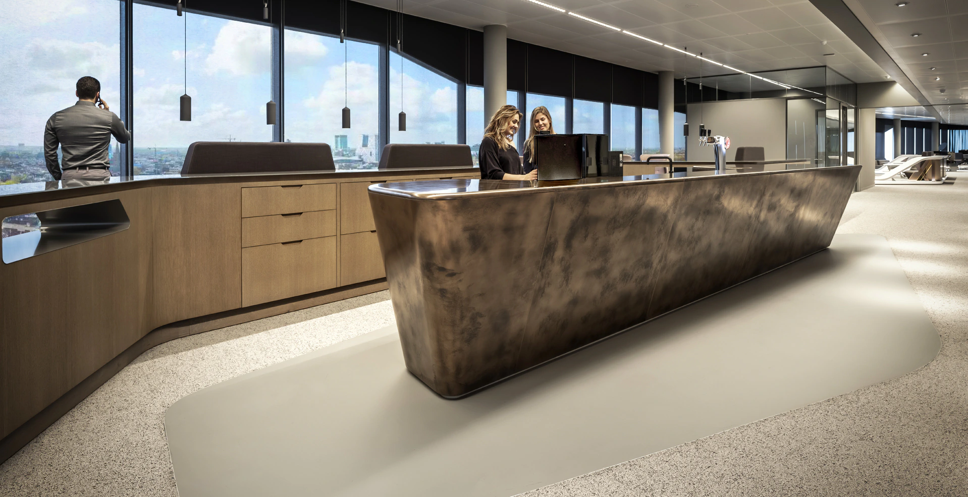 Maatwerk interieur Aalberts Industries WTC Utrecht door Smeulders Interieurgroep