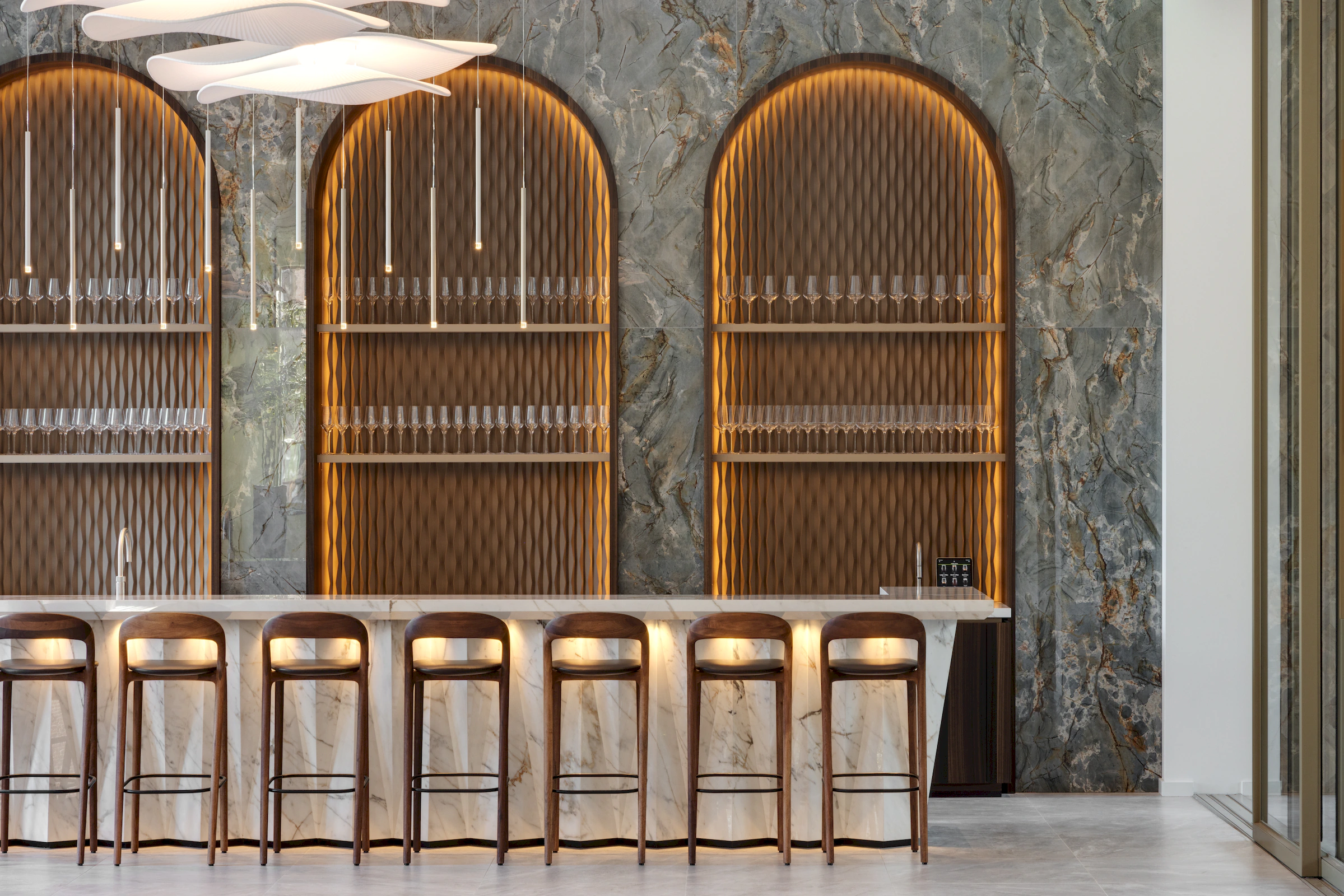 Maatwerk interieur L-Founders Of Loyalty Den Bosch door Smeulders Interieurgroep
