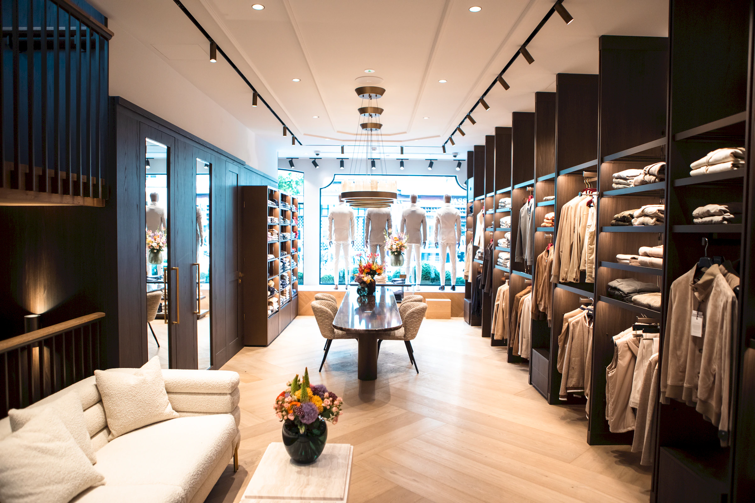 Maatwerk interieur Ogér, Amsterdam door Smeulders Interieurgroep